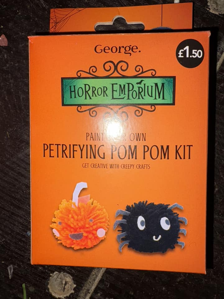 Petrifying Pom Pom Kit
