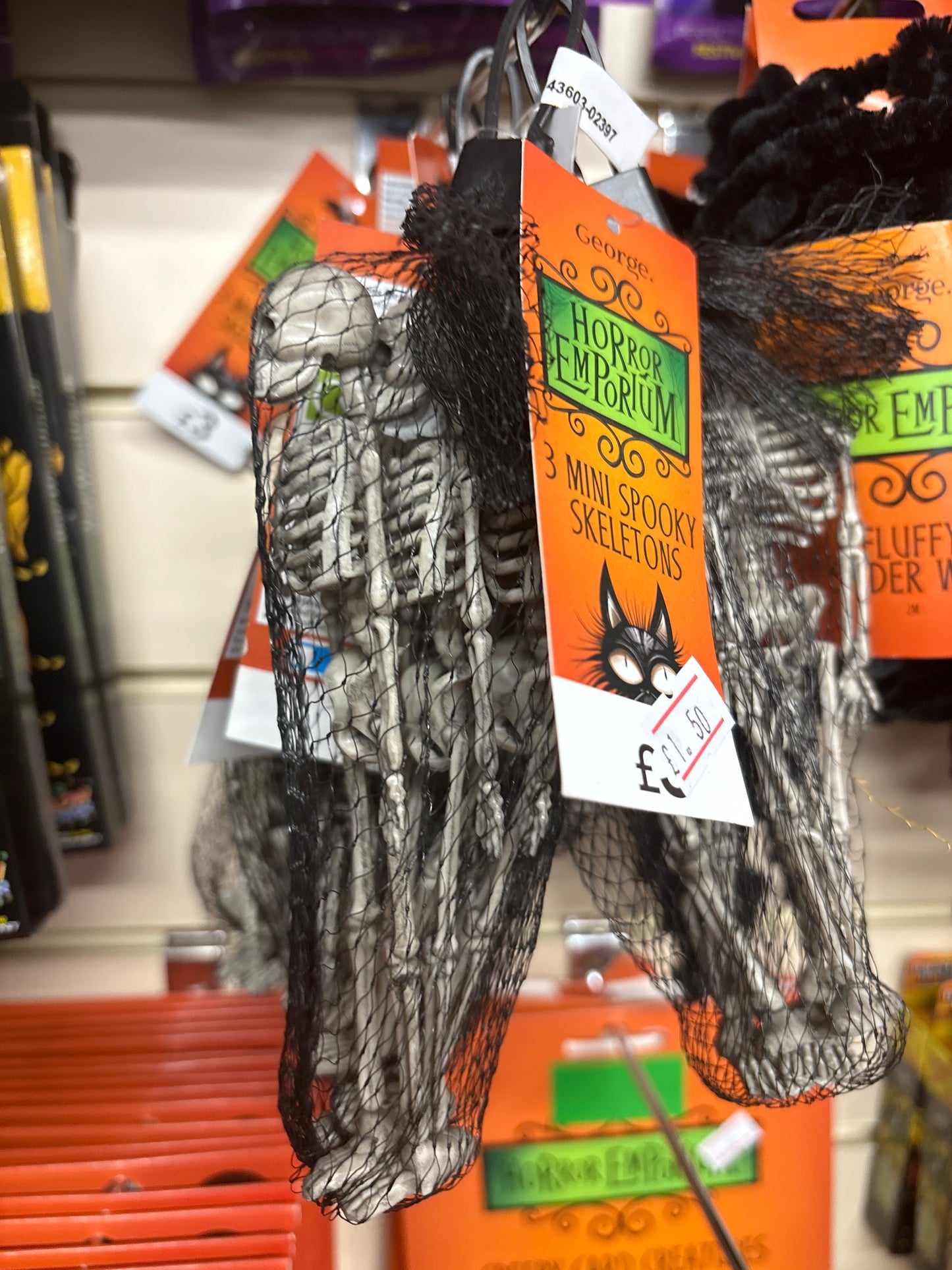 Pack of 3 Mini Spooky Skeletons
