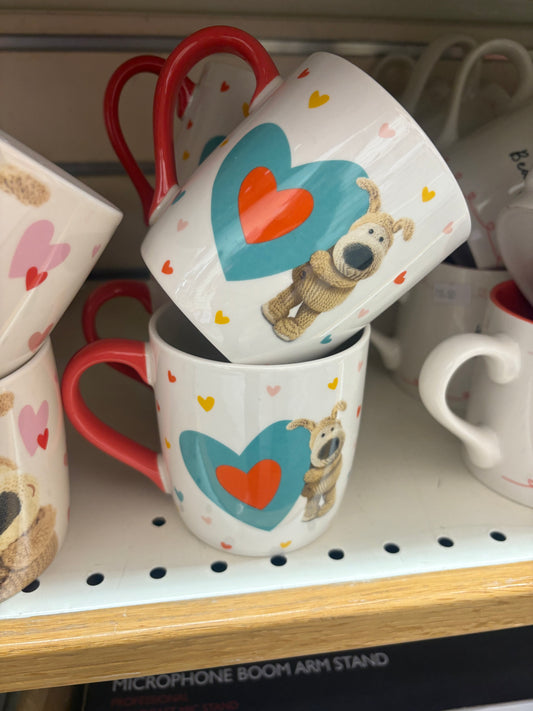 Boofle heart mug