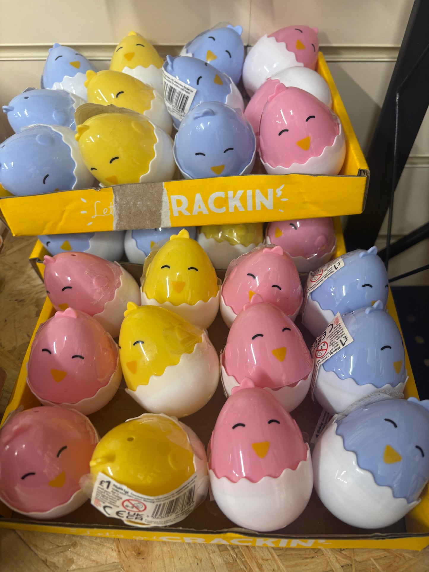 3 mixed Fillable Easter eggs