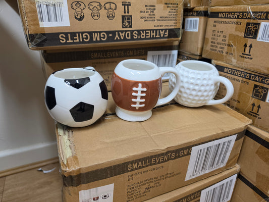 Novelty cups - box of 6 (3 football, 2 golf, 1 rugby)